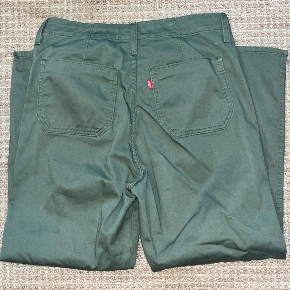 WOMENS LEVI'S COTTON OLIVE GREEN CARGO ARMY PANTS SIZE 31 - Picture 5 of 9